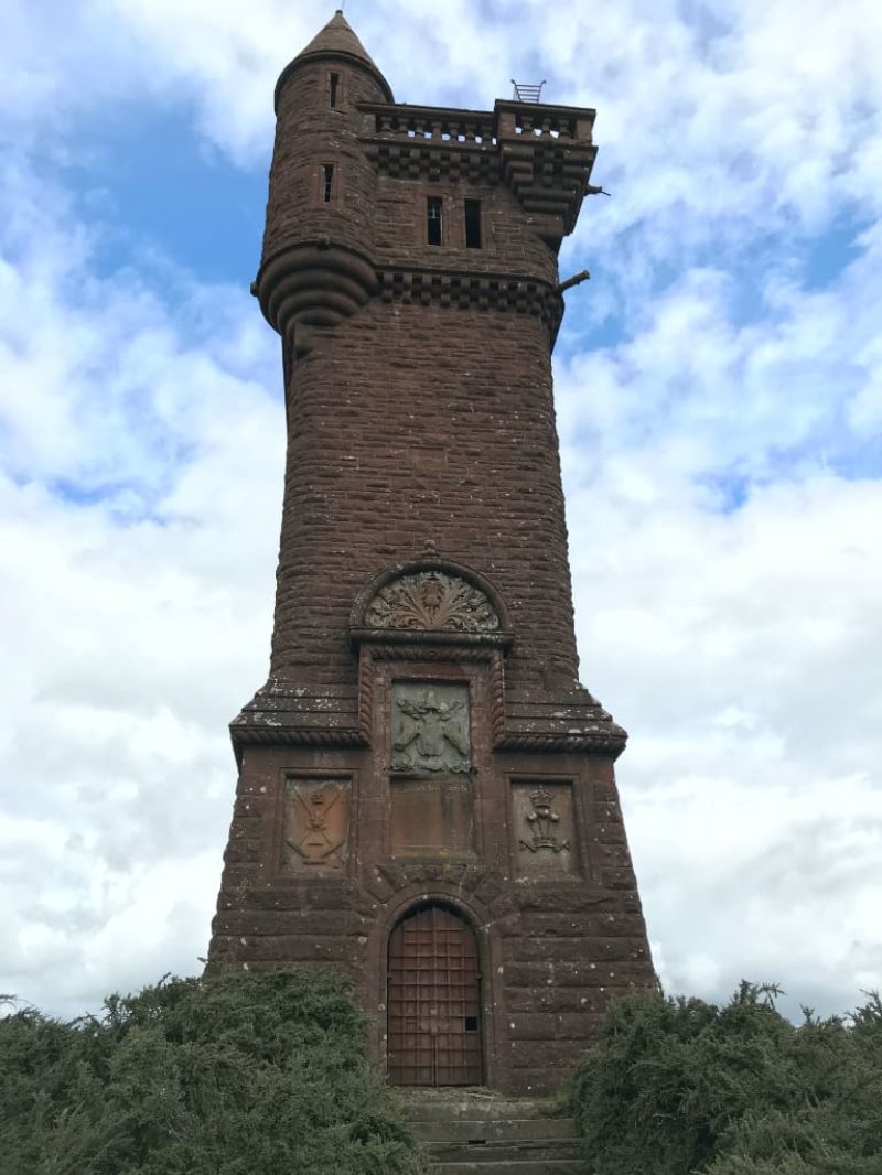 Airlie Monument - erected in memory of the 11th Earl of Airlie - killed in the Boer War on 11 June 1900